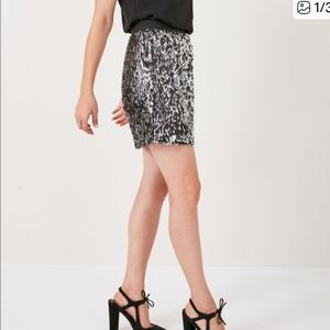 Stella & Dot Sparkling Black and Silver Mini Skirt